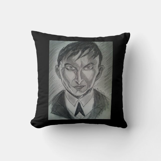 penguin cushion (Front)