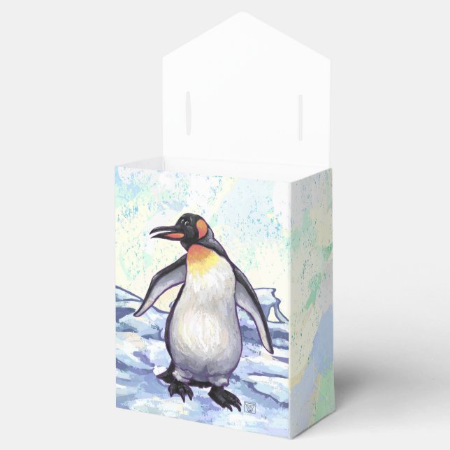 Penguin Gifts & Accessories Favour Box (Opened)