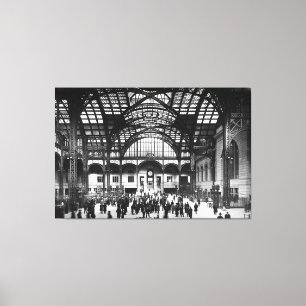 Penn Station New York City 1910 (Black and White) Canvas Print