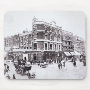Pentonville Road scene, Islington, London Mouse Mat