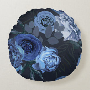 Peony Roses: Dark Floral Vintage. Round Cushion