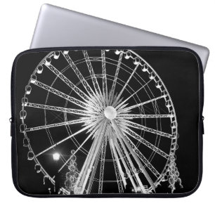 PEOPLE STANDING NEAR FERRIS WHEEL LAPTOP SLEEVE