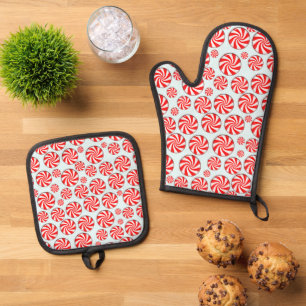 Peppermint Candy Christmas Oven Mitt & Pot Holder Set