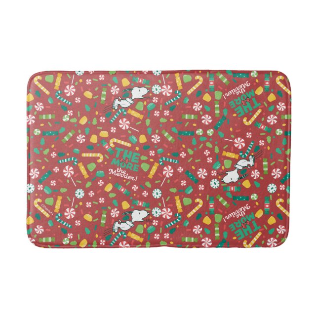Peppermint Dreams Snoopy Candy Pattern Bath Mat (Front)