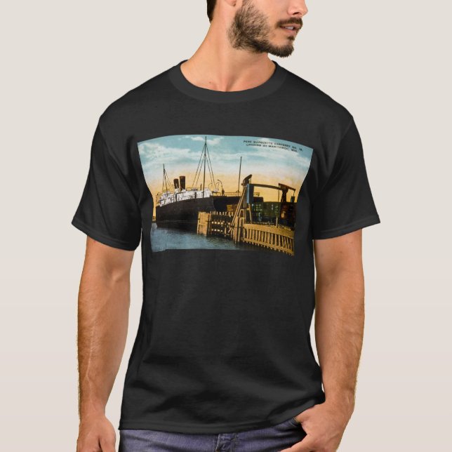 Pere Marquette Car Ferry No 18, Manitowoc T-Shirt (Front)