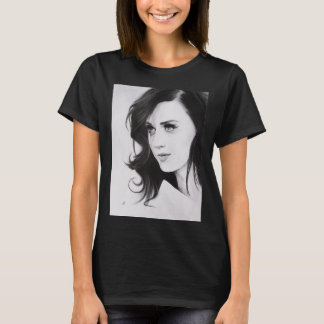 Perry Katy Pencil Portrait. T-Shirt