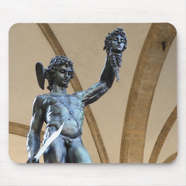 perseus with the head of medusa mouse mat (Front)