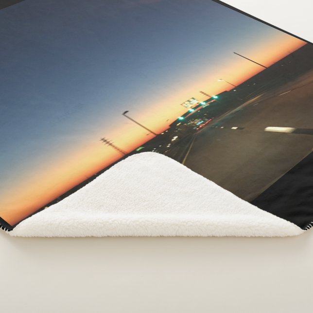 Perseverance Sherpa Blanket (3/4)