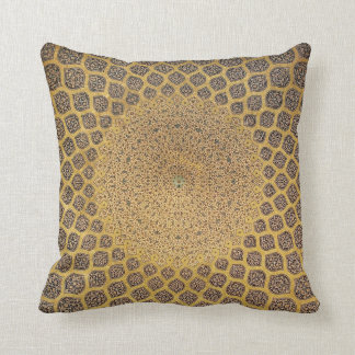 Persian Pillow - Isfahan inspired pattern