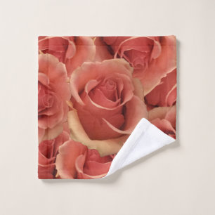 Persian Red Roses Bath Towel Set