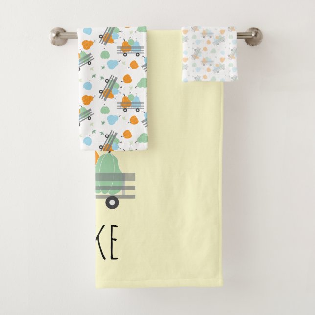 Personalise Name Pumpkin Harvest Pattern Bath Towel Set (Insitu)
