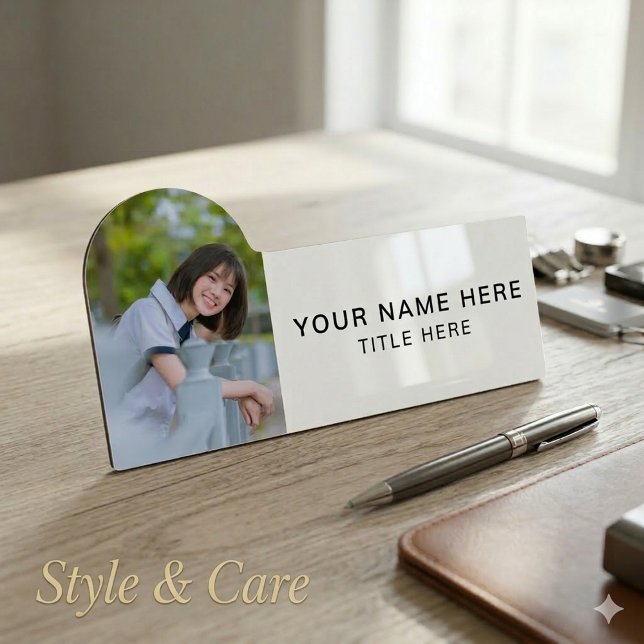 Personalise Shaped Badge Name Tag with Photo (Personalize Shaped Badge Name Tag with Photo)
