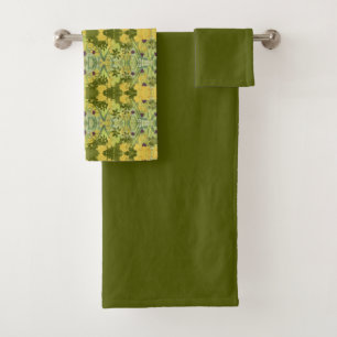 Personalise The Green Background To Any Colour Bath Towel Set