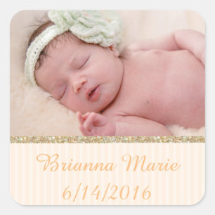 Personalise this sticker with your baby's photo