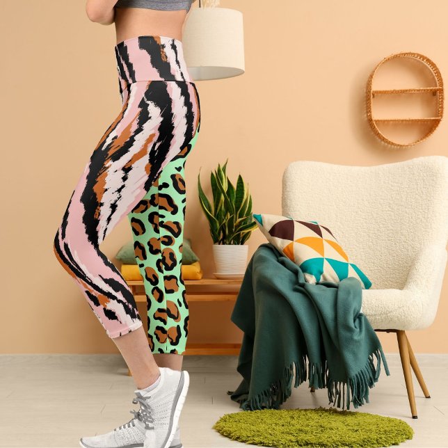Personalised Big Cat Photo Pattern Wild Animal Capri Leggings (Creator Uploaded)