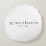 Personalised black white couple name date Wedding Round Cushion<br><div class="desc">Personalised black and white couple name date Wedding Round Pillow
Elegant,  classic,  minimalist design.</div>