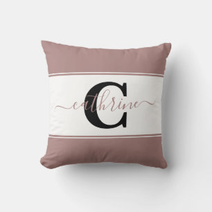 Personalised colorblock throw pillow