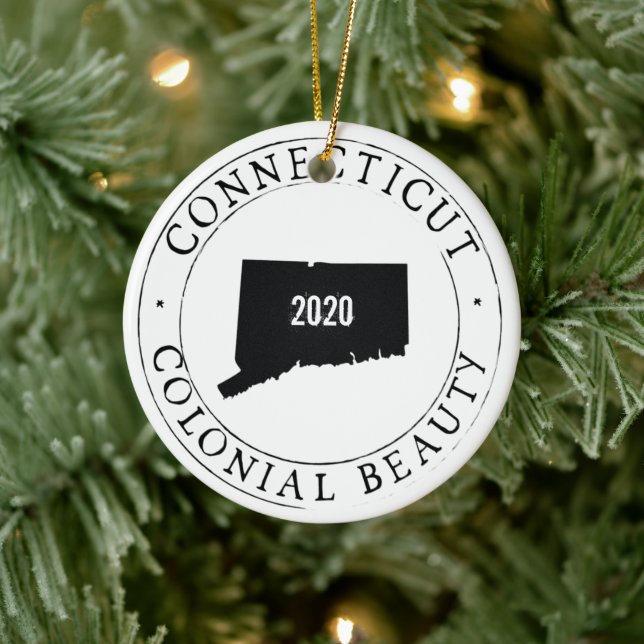 Personalised Connecticut Christmas Ornament! Ceramic Tree Decoration (Tree)