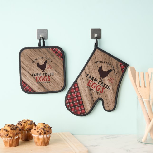 Personalised Country Farmhouse Style Oven Mitt & Pot Holder Set (Insitu(Hanging))