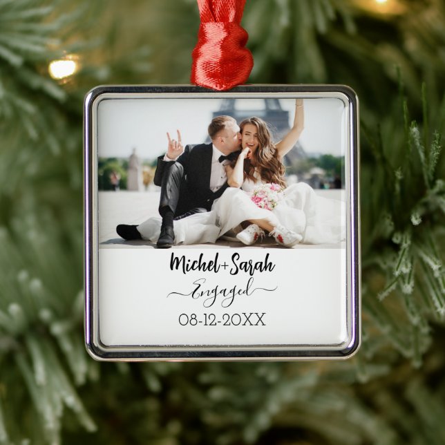 Personalised Couple Porcelain Photo Ornament (Tree)