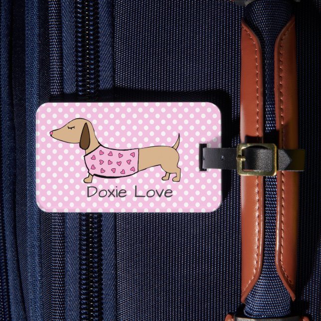 Personalised Dachshund Luggage Tag for Travel (Front Insitu 4)