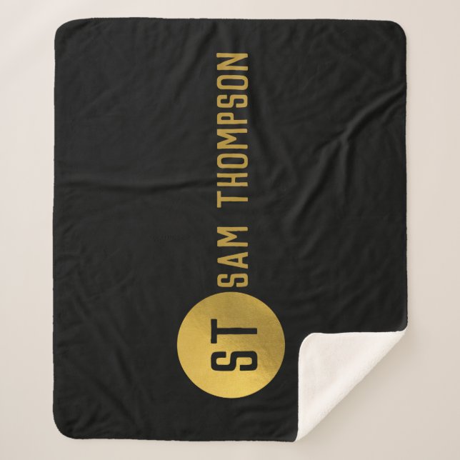 Personalised Elegant Black & Gold Modern Monogram Sherpa Blanket (Front)