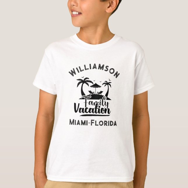 Personalised family vacation T-Shirt (Front)