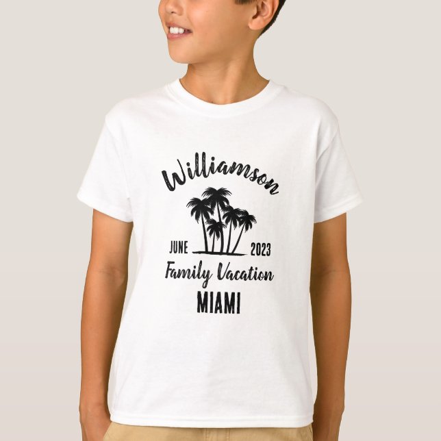 Personalised family vacation T-Shirt (Front)