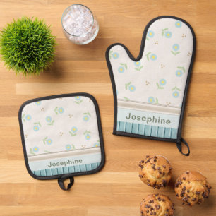Personalised Faux Blue Florals Oven Mitt & Pot Holder Set