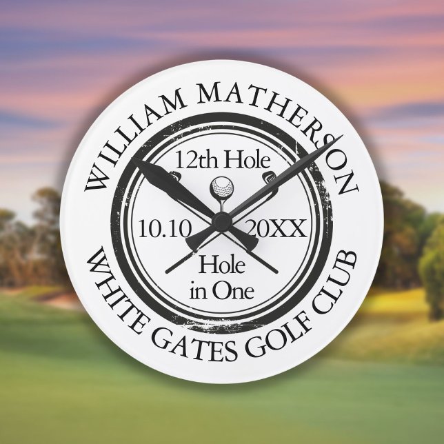 Personalised Golf Hole in One Classic  Round Clock (Personalized Golf Hole in One Classic Round Clock)