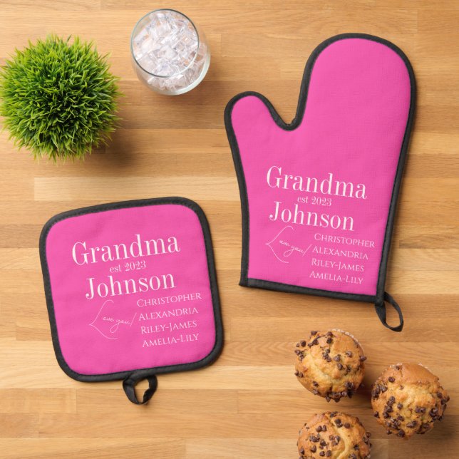 Personalised Grandma Pink Oven Mitt & Pot Holder Set (Top Down)