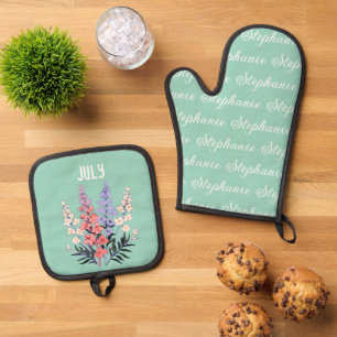 Personalised July Birth Flower Custom Name Oven Mitt & Pot Holder Set