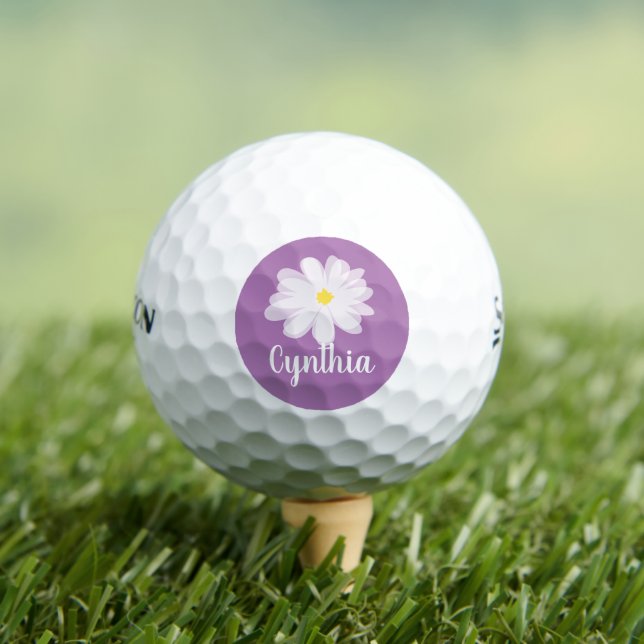 Personalised lady golf balls with daisy flower (Insitu Tee)
