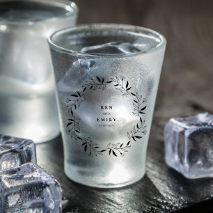 Personalised line drawing flower minimalist shot glass