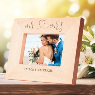 Personalised Mr and Mrs Couples Names Heart Etched Frames