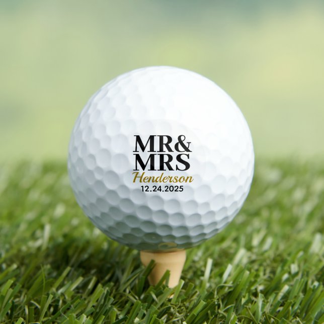 Personalised Mr & Mrs Wedding Favour Golf Balls (Insitu Tee)