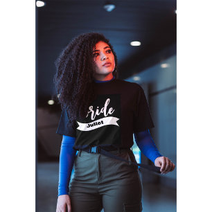 Personalised Name Ribbon Modern Script Bride T-Shirt