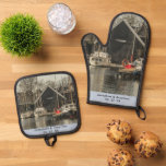 Personalised On the Bayou Oven Mitt & Pot Holder Set<br><div class="desc">Personalised On the Bayou Oven Mitt & Pot Holder Set</div>