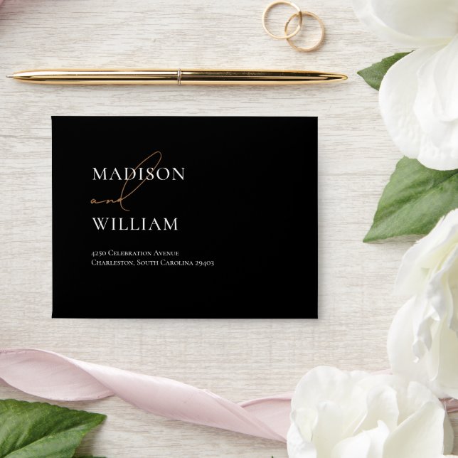 Personalised simple Black and White Wedding Envelope (Wedding)