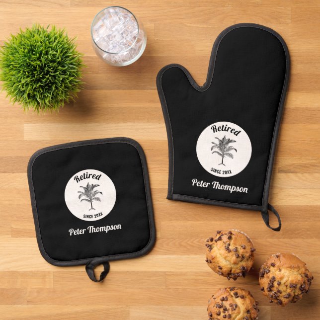 Personalised Unique Retirement Gift Oven Mitt & Pot Holder Set (Top Down)