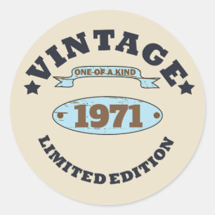 Personalised vintage birthday gift classic round sticker