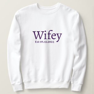 Personalised Wifey Stylish Modern Minimal Monogram Sweatshirt