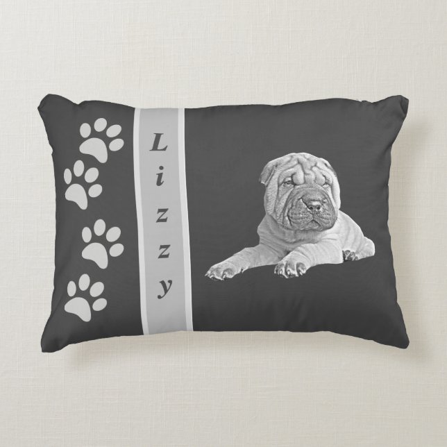 Personalizable Bl/Wh Pencil Sharpei Accent Pillow (Front)