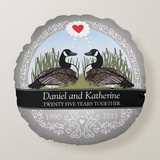 Personalized 25th Wedding Anniversary, Geese Round Cushion (Front)