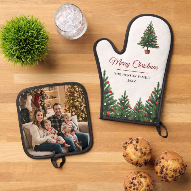 Personalized Family Photo Christmas Tree Oven Mitt & Pot Holder Set (Top Down)
