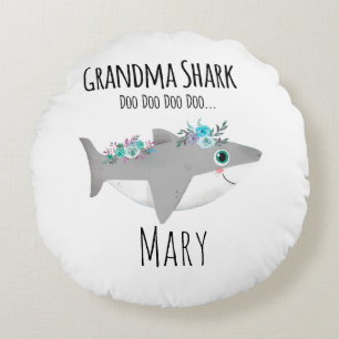 Personalized Grandma Shark Doo Doo Doo Round Cushion