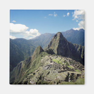 Peru, Machu Picchu, the ancient lost city of 2 Magnet