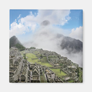 Peru, Machu Picchu, the ancient lost city of 4 Magnet