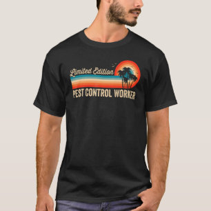 Pest Control Worker Birthday Retro Vintage Men Dad T-Shirt