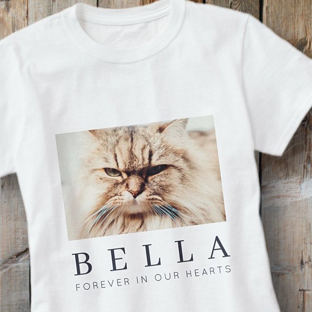 Pet Memorial Simple Modern Chic Family Photo T-Shirt (Creator Uploaded)